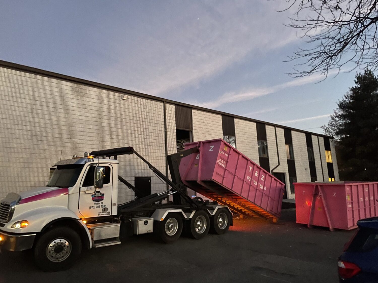 REA Dumpsters Truck